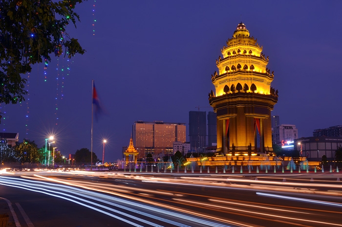 Explore Phnom Penh City